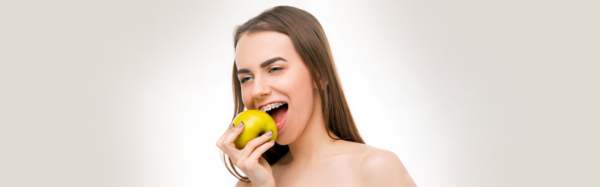 10 Foods to Avoid While Wearing Braces, According to Dentists
