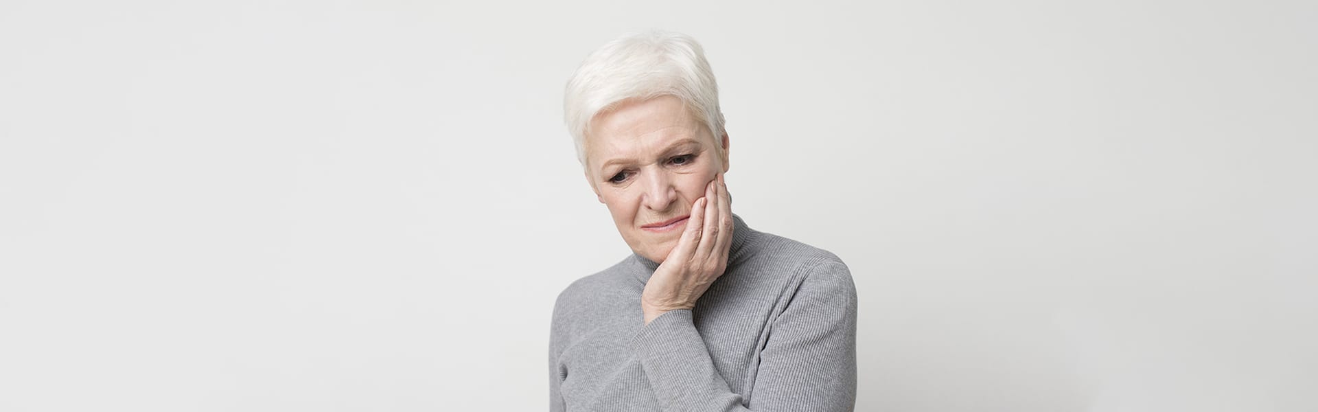 Do They Break Your Jaw During Wisdom Teeth Extraction?